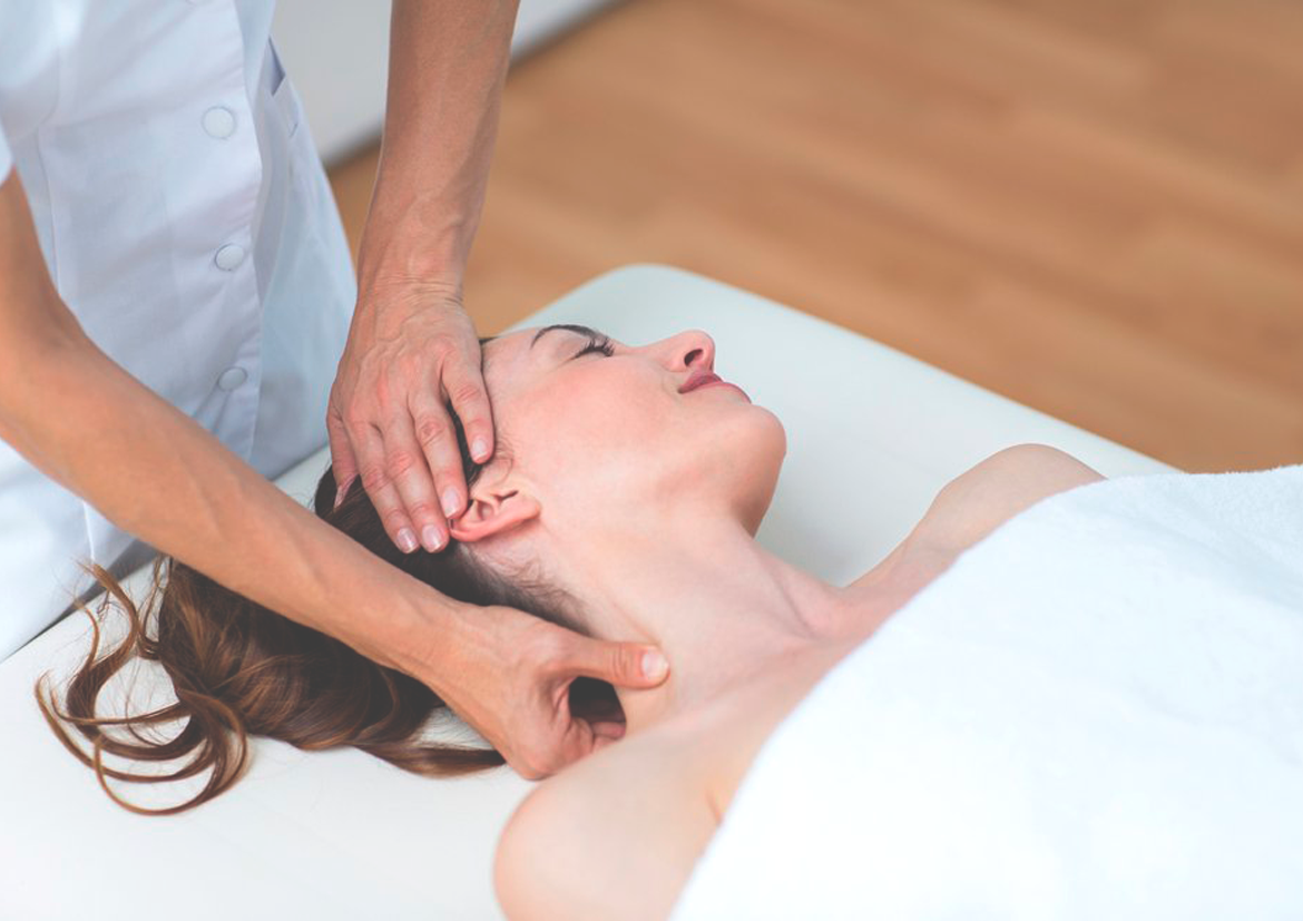 MASAJES CERVICO CRANEO FACIAL